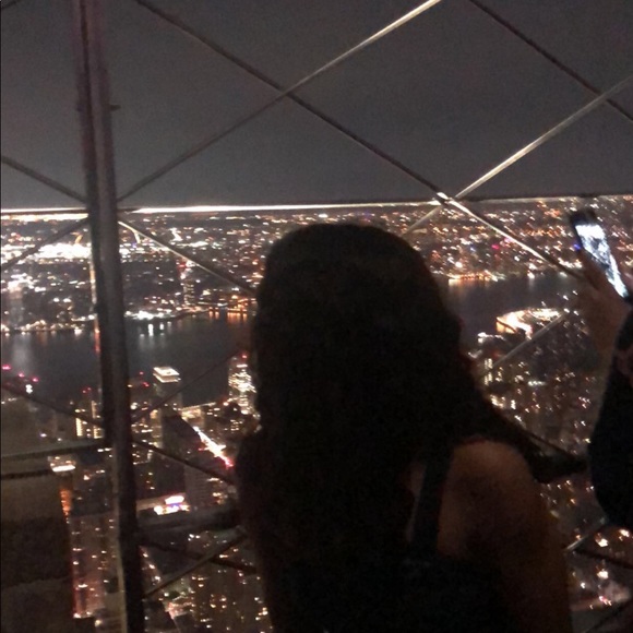 Meet your Posher, Emma - Picture 1 of 1